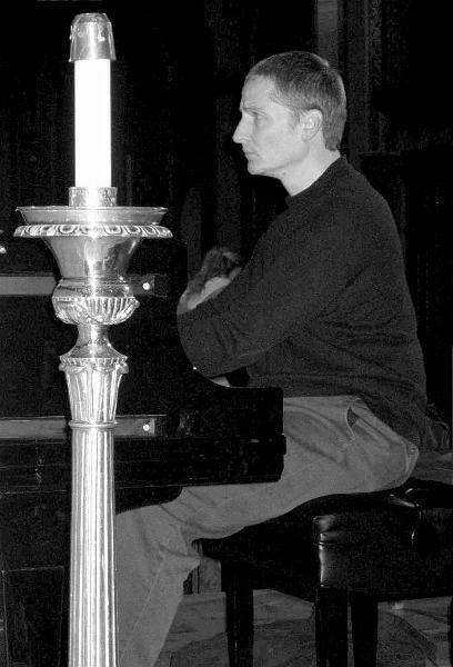 F0161_0057b.jpg - Dan Glover