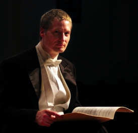 Pianist Daniel Glover